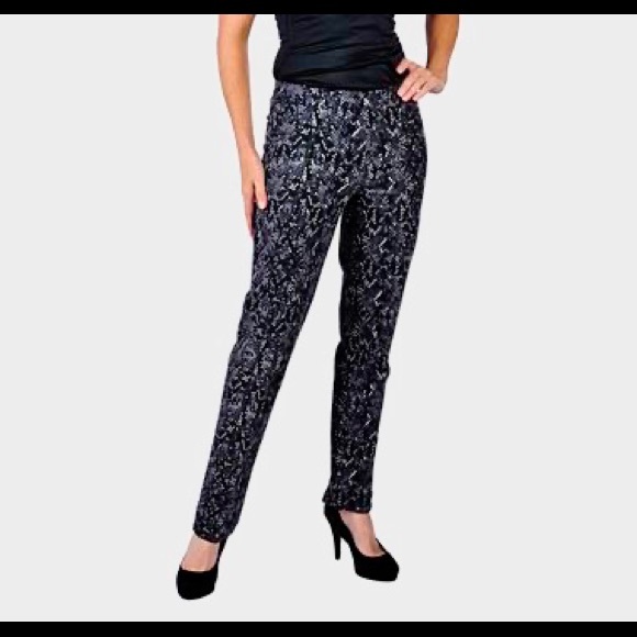 Isaac Mizrahi Ladies snake print Pant - Picture 1 of 9
